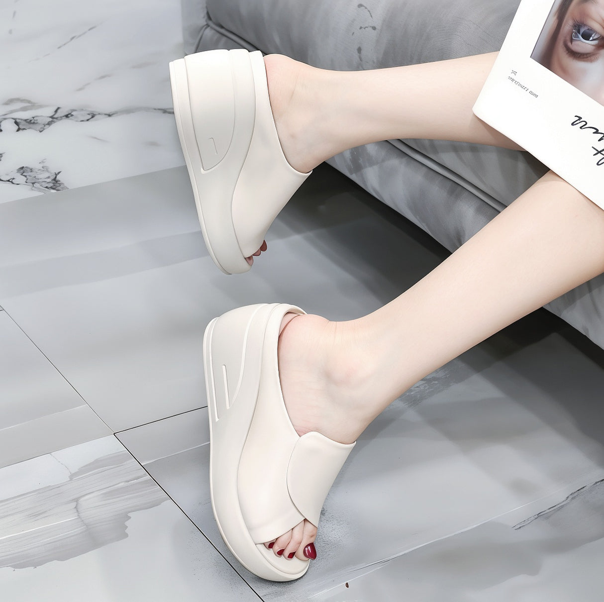 Rhea – Niezwykle Wygodne Ortopedyczne Sandały na Platformie