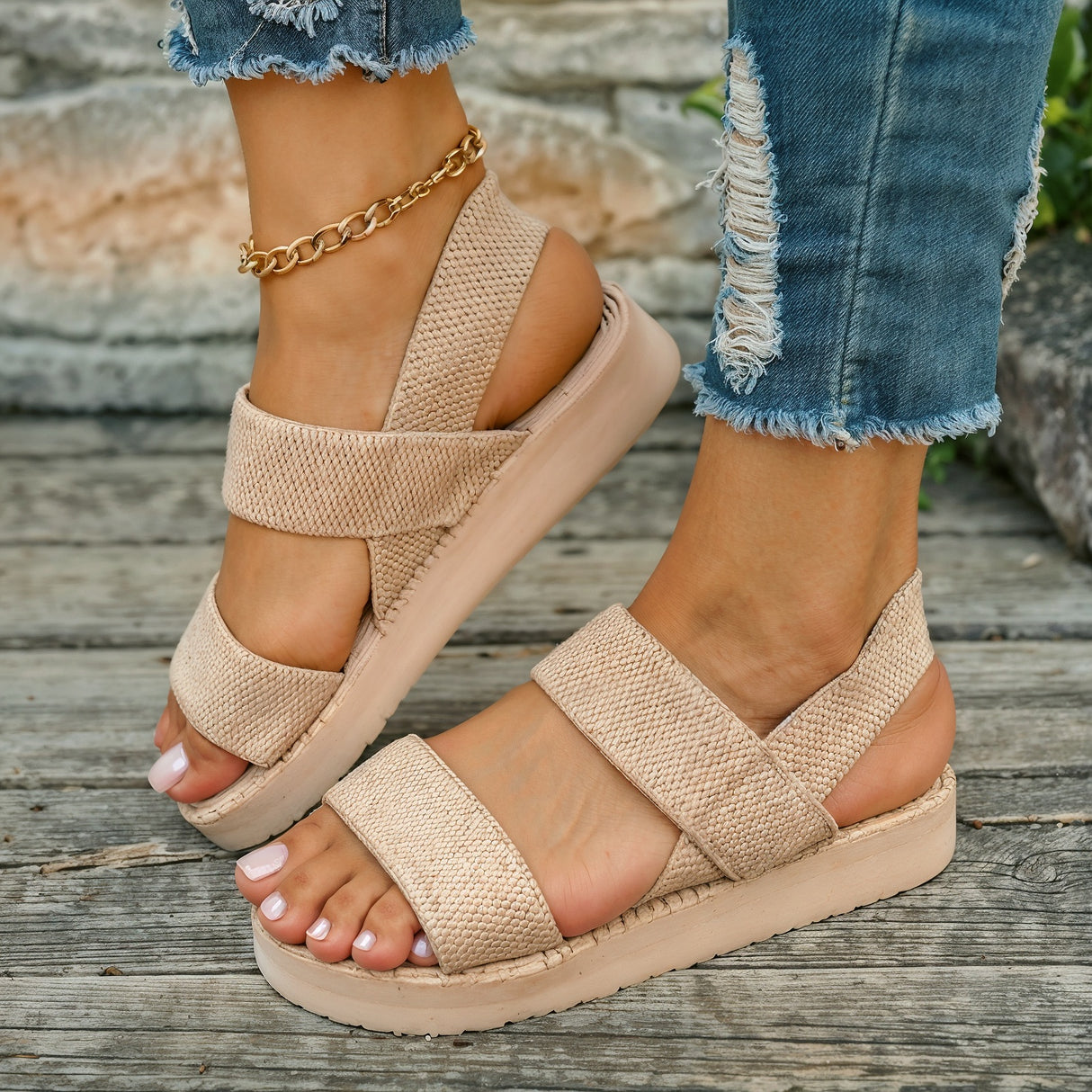 Rochelle – Niezwykle Wygodne Ortopedyczne Sandały Wsuwane z Krzyżującymi się Paskami