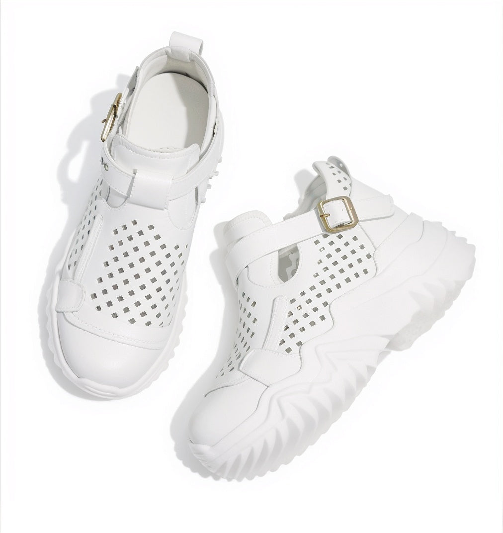 Elena – Niezwykle Wygodne Ortopedyczne Buty z Ażurową Cholewką i Grubą Podeszwą