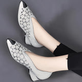 Agatha – Ortopedyczne Błyszczące Czółenka z Siateczką i Kryształkami